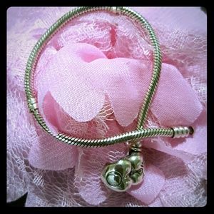 Pandora heart clasp bracelet